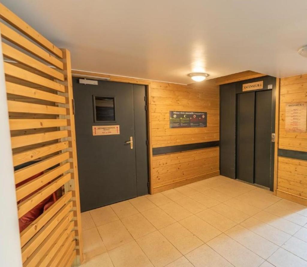 Apt T2 4 Couchages Dans Res. 4 * - Balcons Des Airelles Les Orres Luaran gambar
