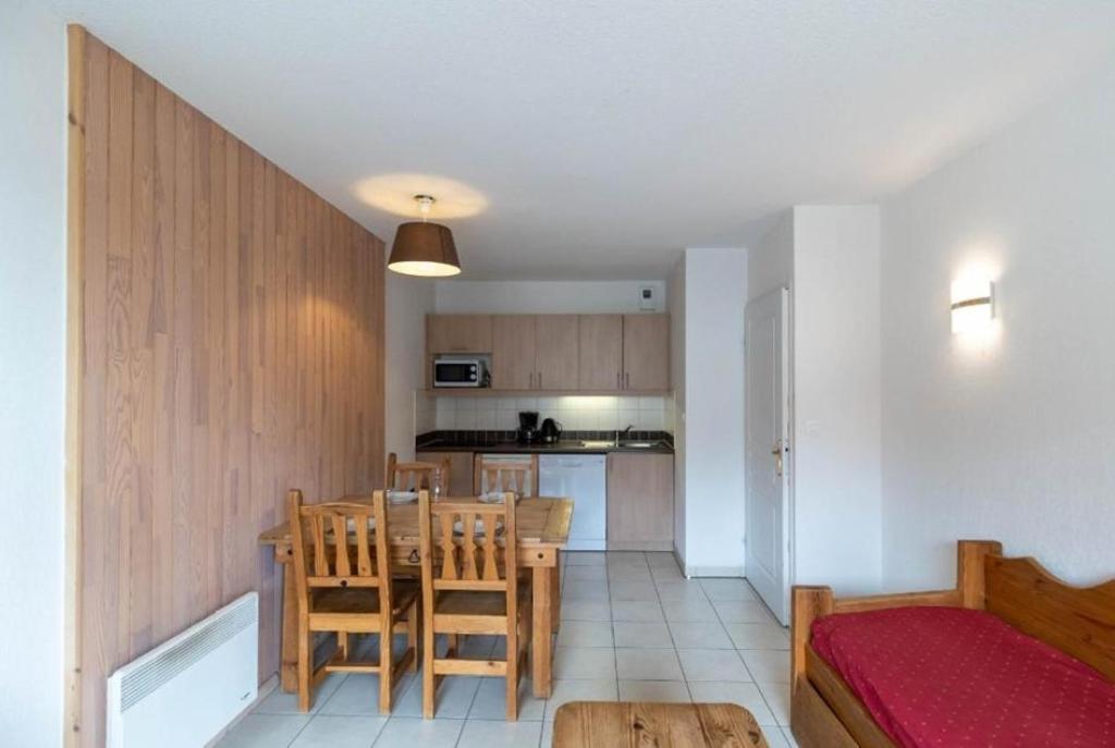 Apt T2 4 Couchages Dans Res. 4 * - Balcons Des Airelles Les Orres Luaran gambar